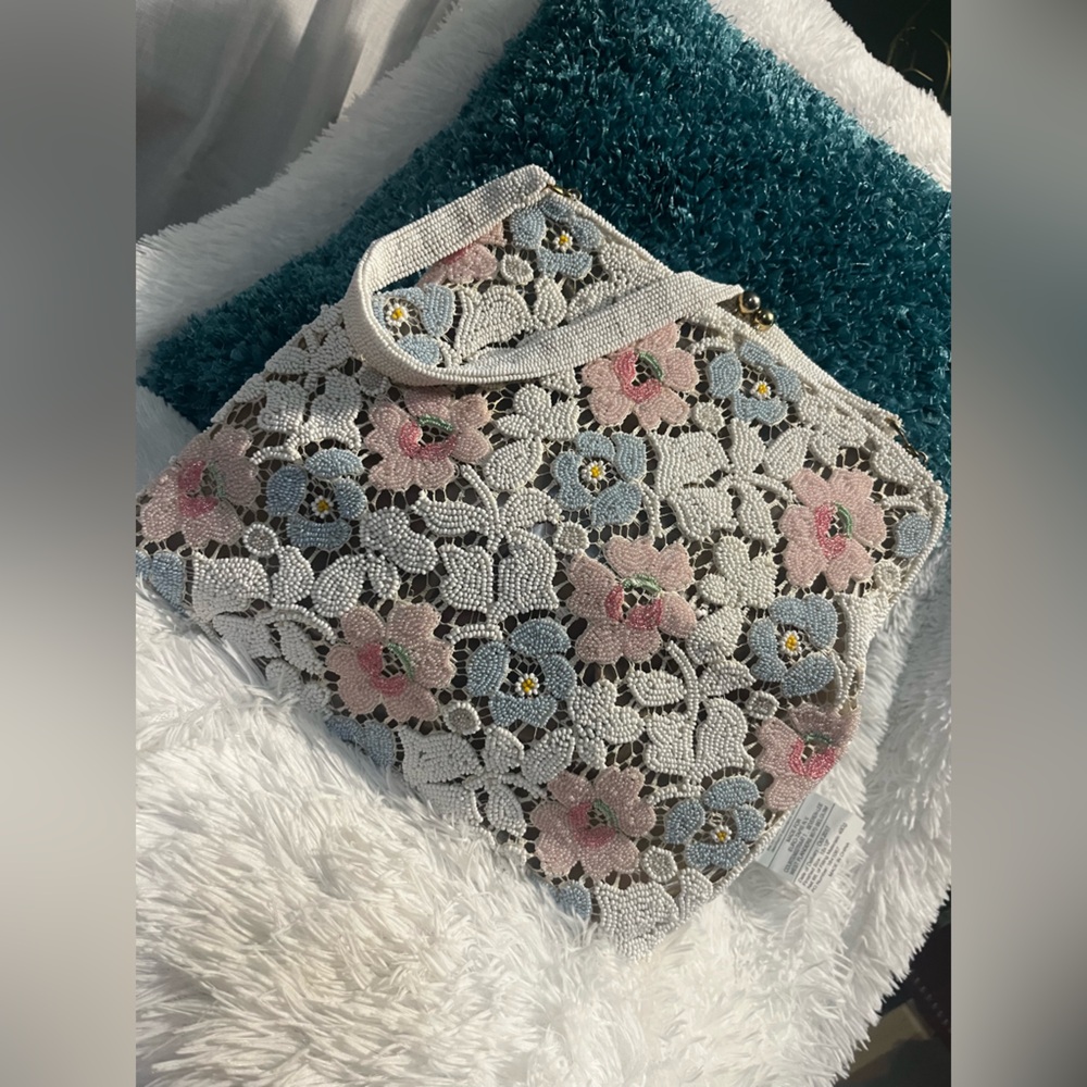 Vintage beaded floral bag